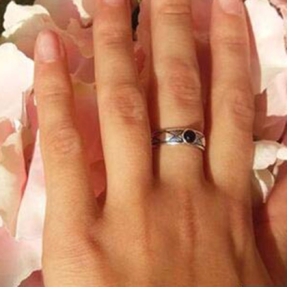 Sterling silver Ring - Picture 3 of 7